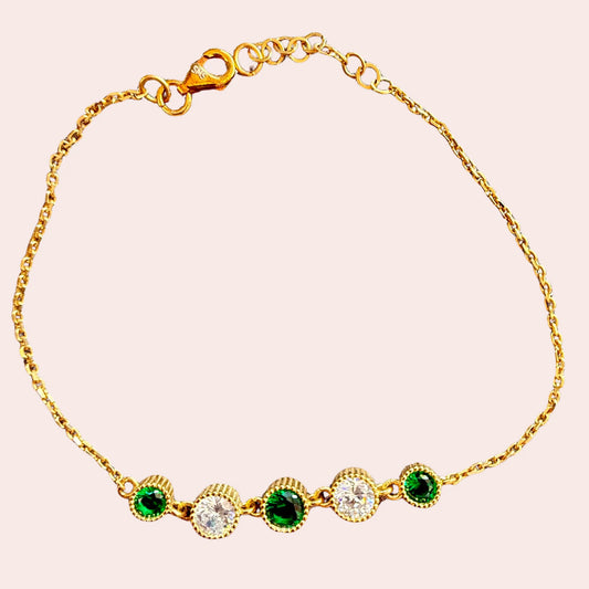 Gullbelagt armbånd med 5 runde cubic zirkonia-steiner🤍💚