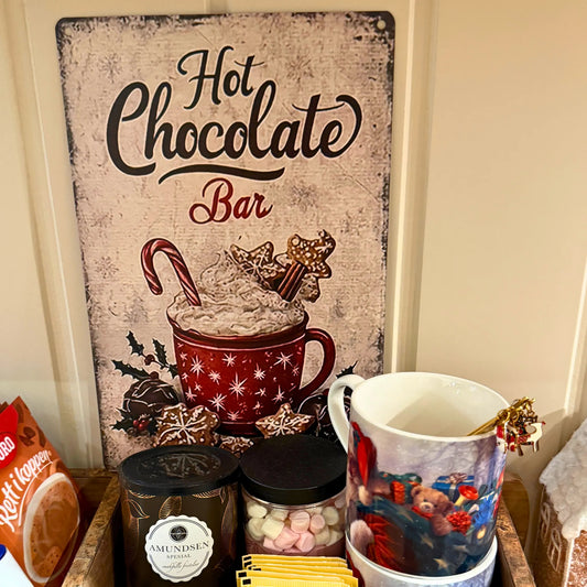 Vintage "Hot Chocolate Bar" metallskilt