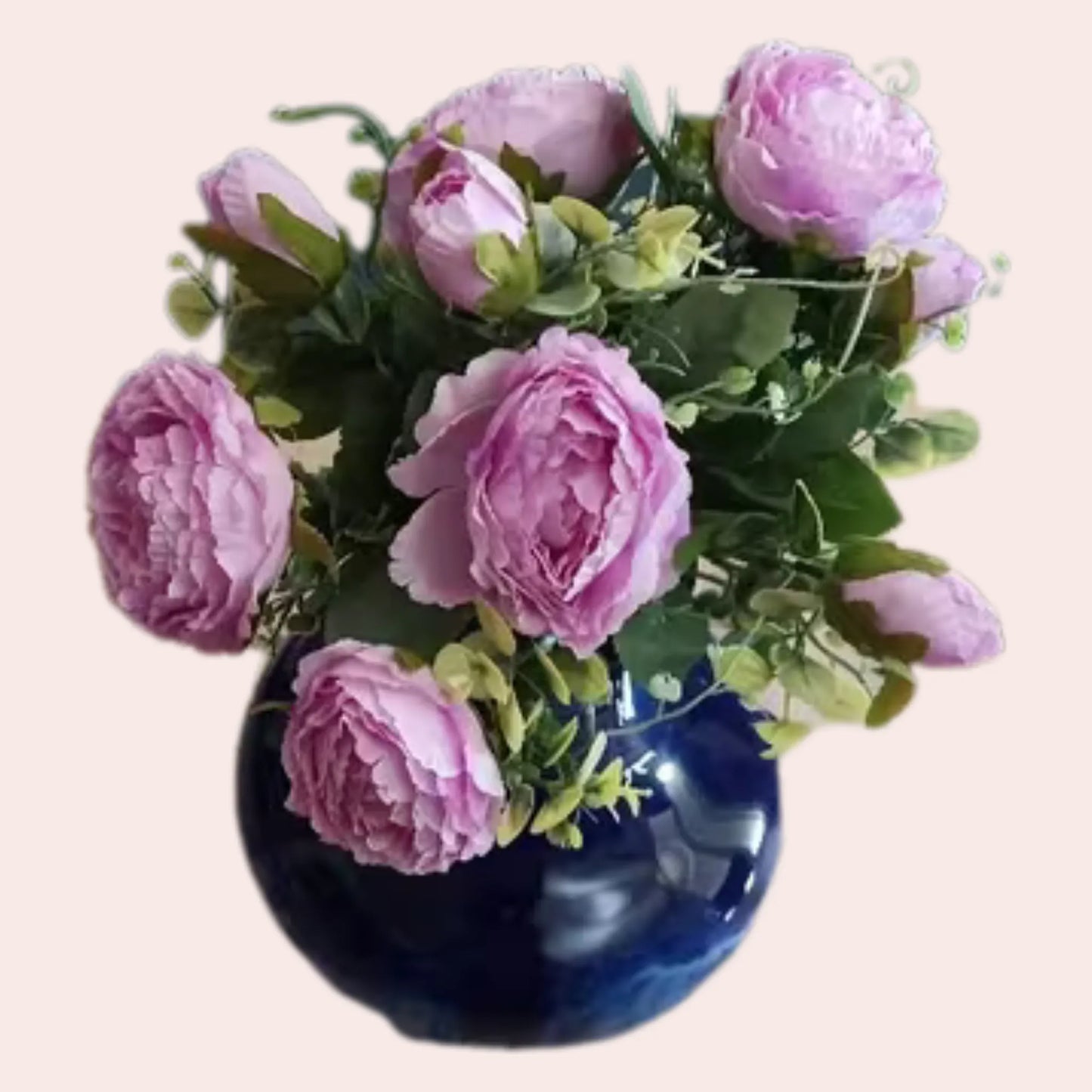 Håndlagde lilla peoner