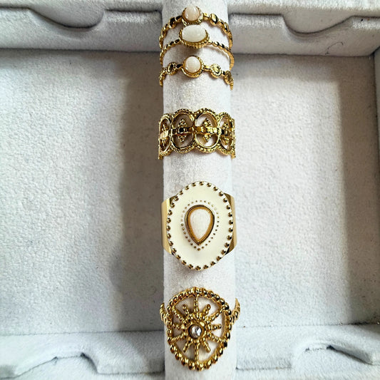 💍 SARA ring- gullbelagt med perlemor