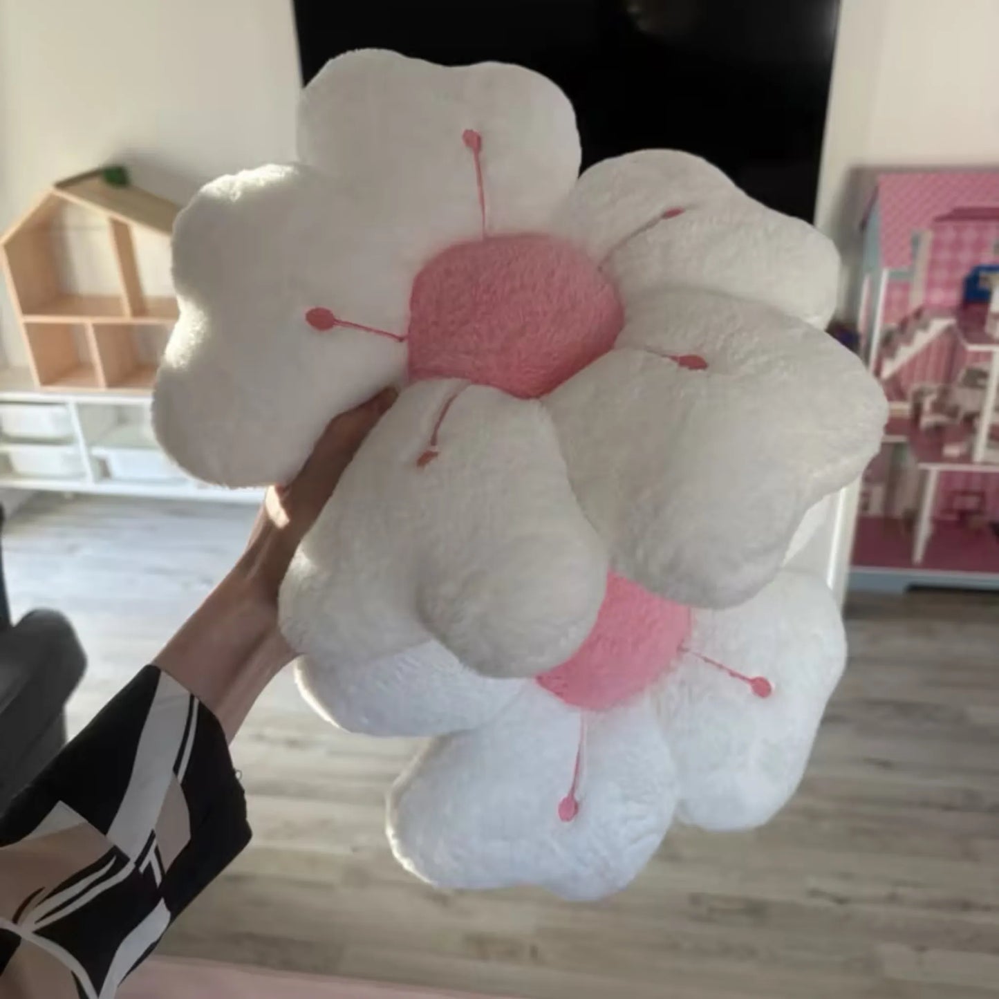 Hvit tusenfryd blomsterpute