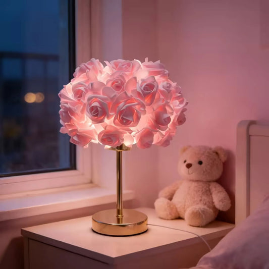 Bordlampe med rosa roser