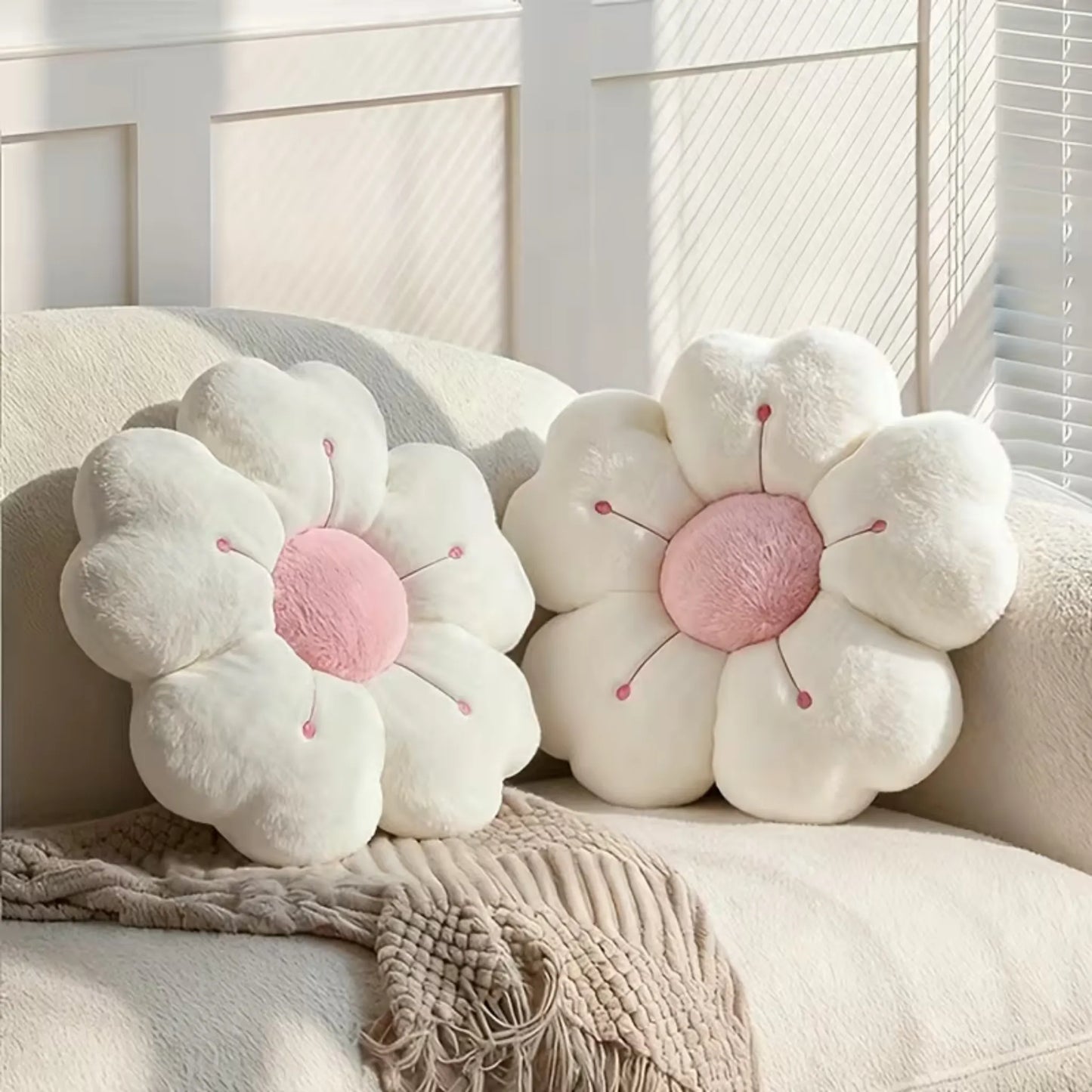 Hvit tusenfryd blomsterpute