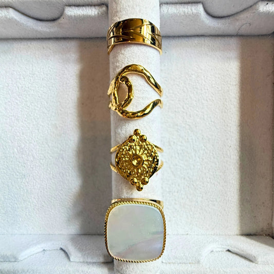 ADELE ring- gullbelagt 100% rustfritt stål