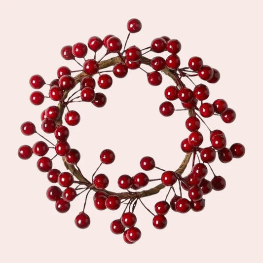 Krans med røde bær: Ø10 cm