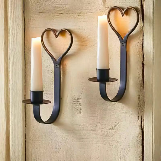 Hjerteformet metall lysestake for kronelys