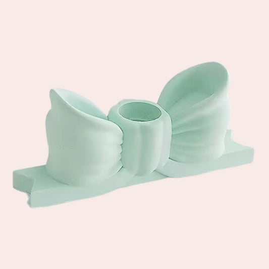 Grønn sløyfe lysestake for kronelys i nydelige pastellfarger