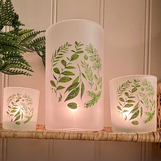 Matt hvitt lyslykt med grønne blader: 3 størrelser