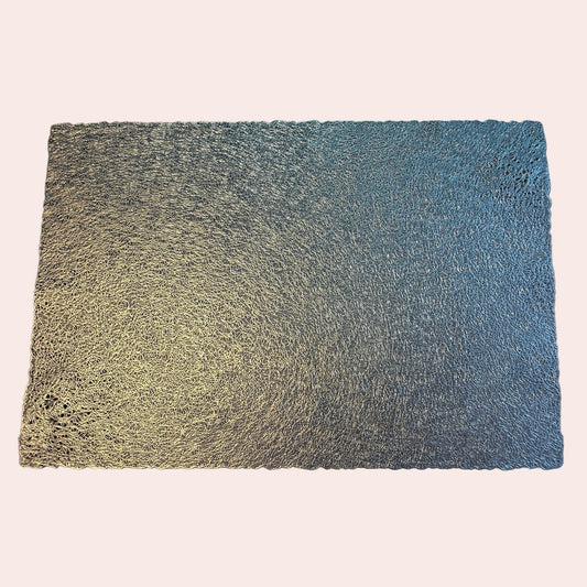 Sølvfarget spisebrikke: 45x30cm