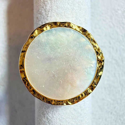 💍 MATHEA ring- gullbelagt med perlemor