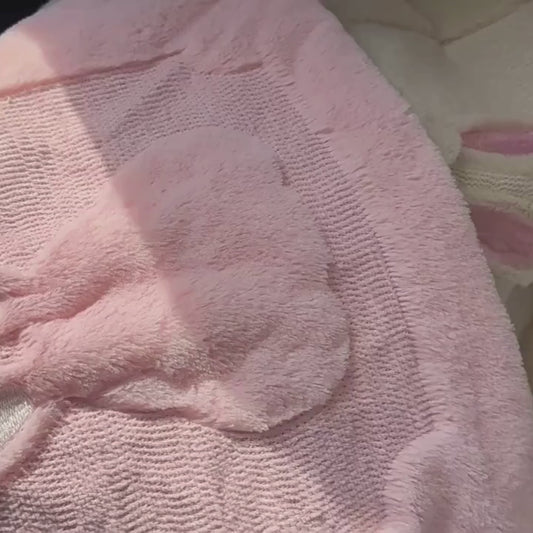 Mykt påskeputetrekk med kanin med rosa ører